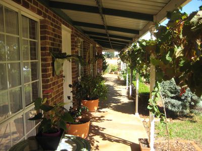 2R Pinedale Road, Dubbo