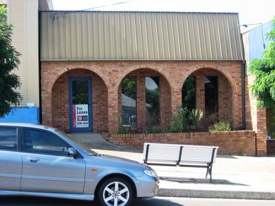 48 Central Avenue, Oak Flats