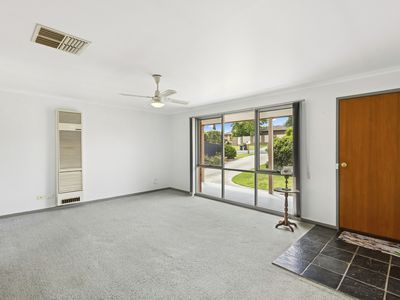 15 Delatite Road, Seymour