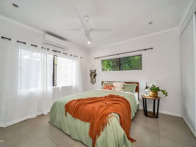 7 Carbeen Close, Holloways Beach