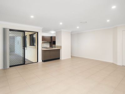 57 Admiral Crescent, Springfield Lakes