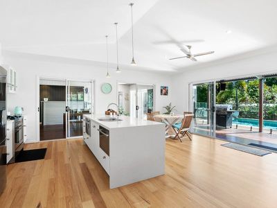 122 Moorindil Street, Tewantin