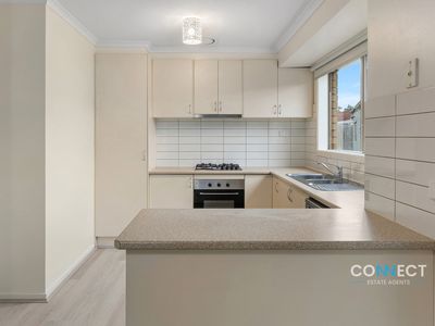 8 Rochelle Court, Narre Warren South