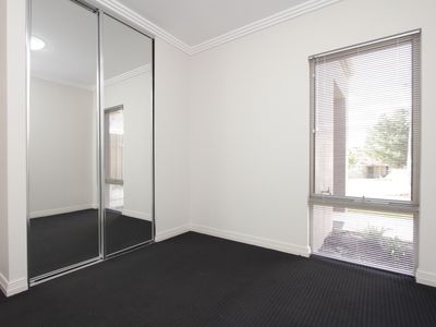 42 Dallington Crescent, Balga