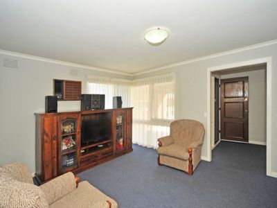 15 Burvale Court, Epsom