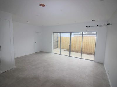 2 / 13 Hughes Street, Bell Park