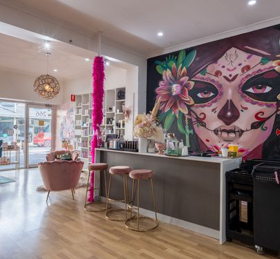 Hair Salon with Busy Main Road Location in Northcote for Sale
