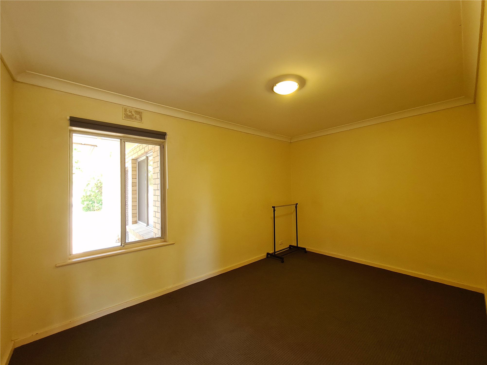 1 / 835 Grand Junction Road, Valley View