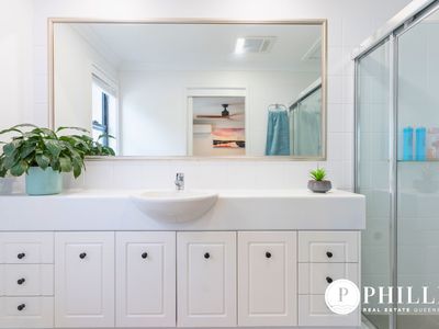 72 / 60-76 CASEYS ROAD, Hope Island