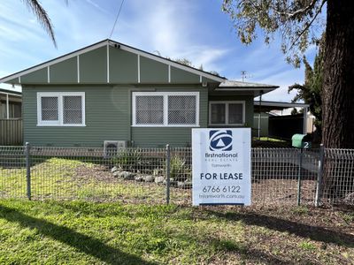 2 Edgeroy Street, Tamworth