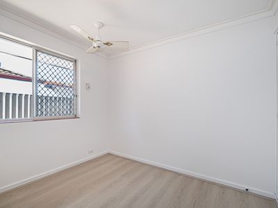 82 Lyrebird Way, Thornlie