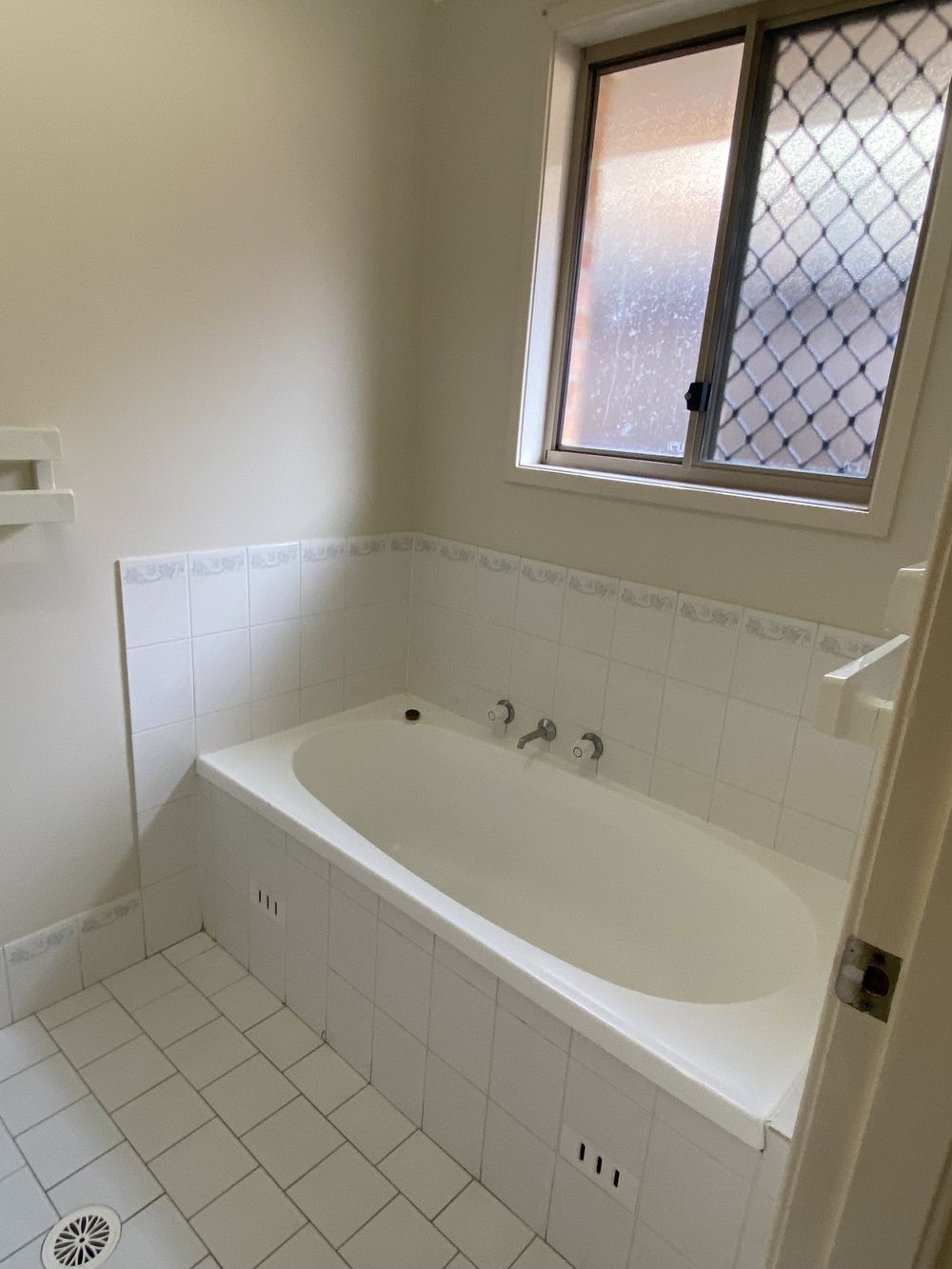 28 Trentham Park Court, Wattle Grove