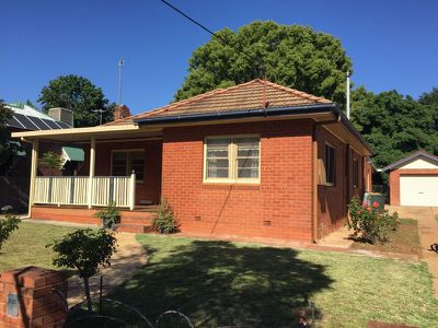 61 Sterling Street, Dubbo