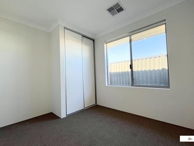 7 Siesta Way, Madora Bay