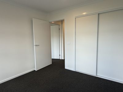 4 Prosecco Vista, Fraser Rise
