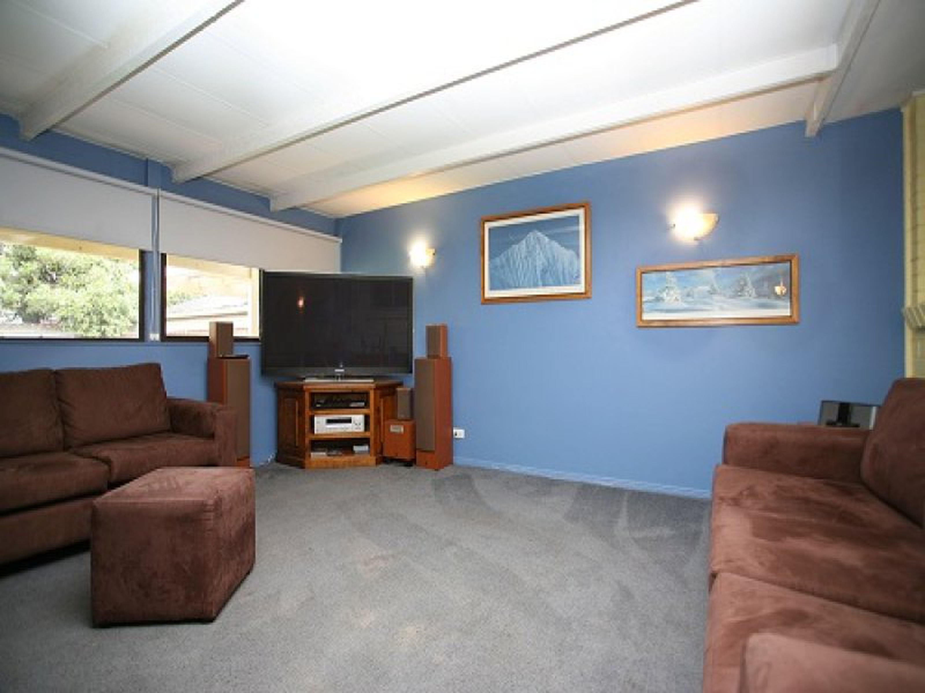 24 Hatchison Crescent, JAMISONTOWN