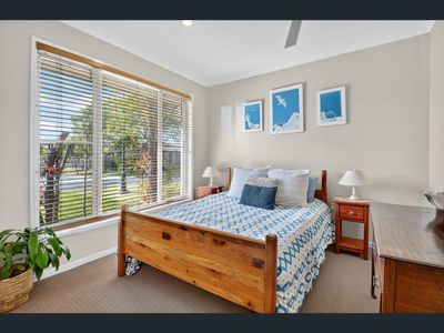 54 Denham Crescent, North Lakes