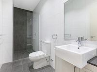 235 / 129 Flynn Circuit, Bellamack