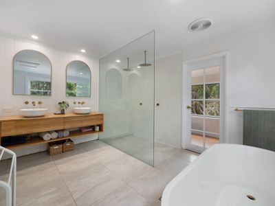 46 Federal Drive, Eureka