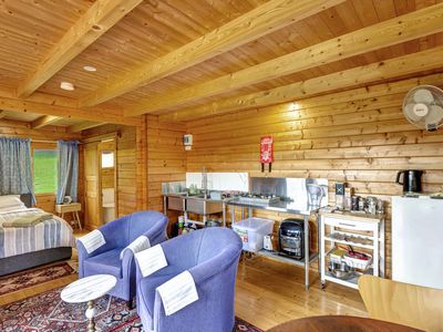 252 Warby Road, Jiggi