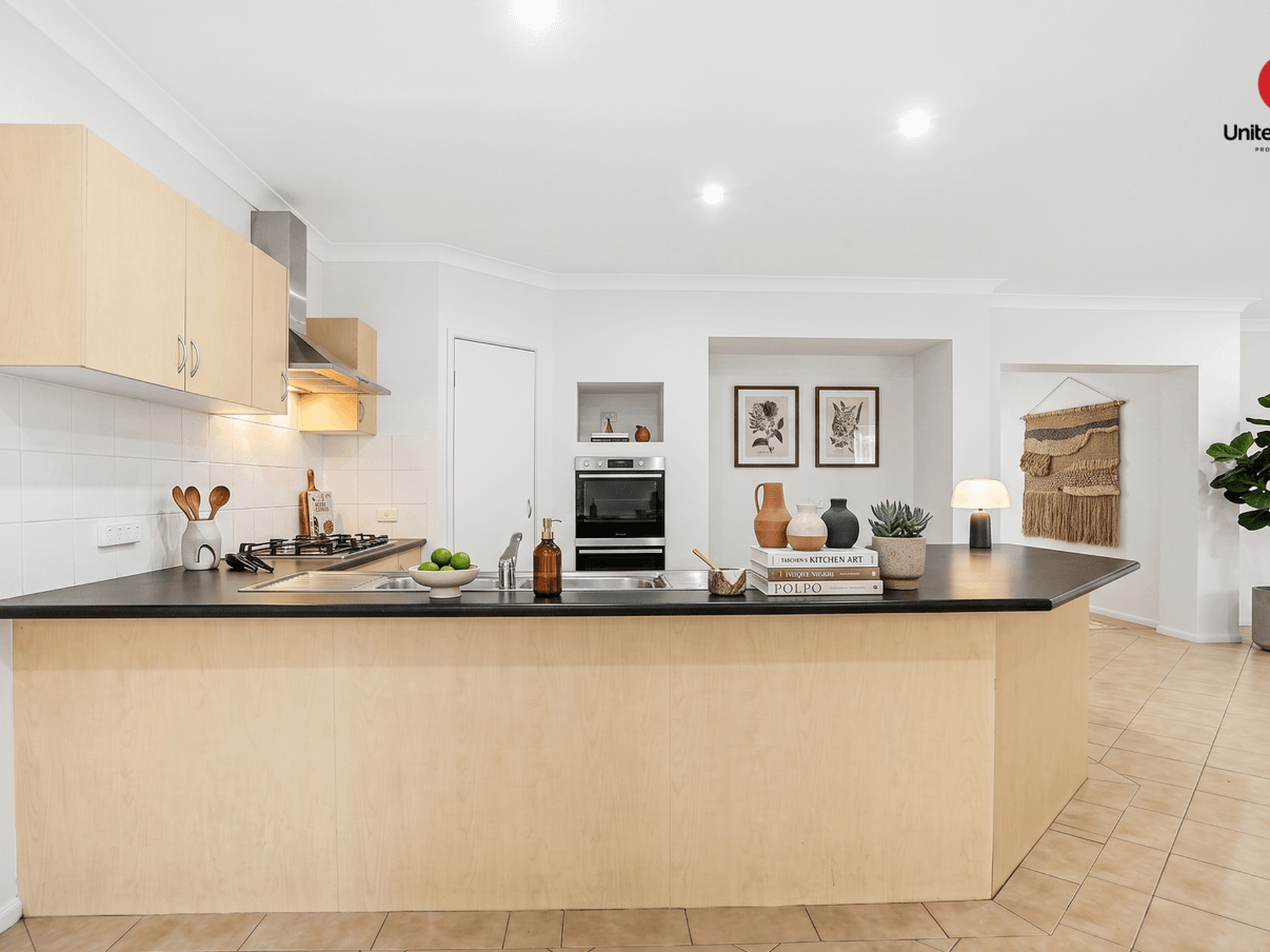 25 St Georges Crescent, Cecil Hills
