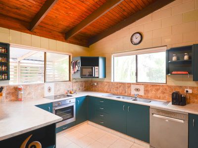 9 Surrey Road, Bellbird Park