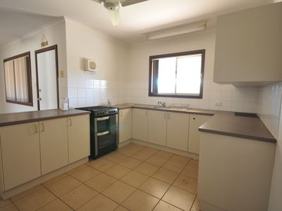 2 Charon Place, South Hedland