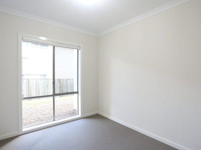 56 Obrist Place, Rochedale