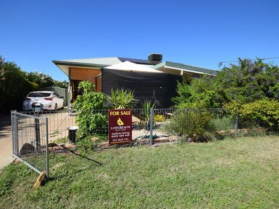 96 Crane Street, Longreach