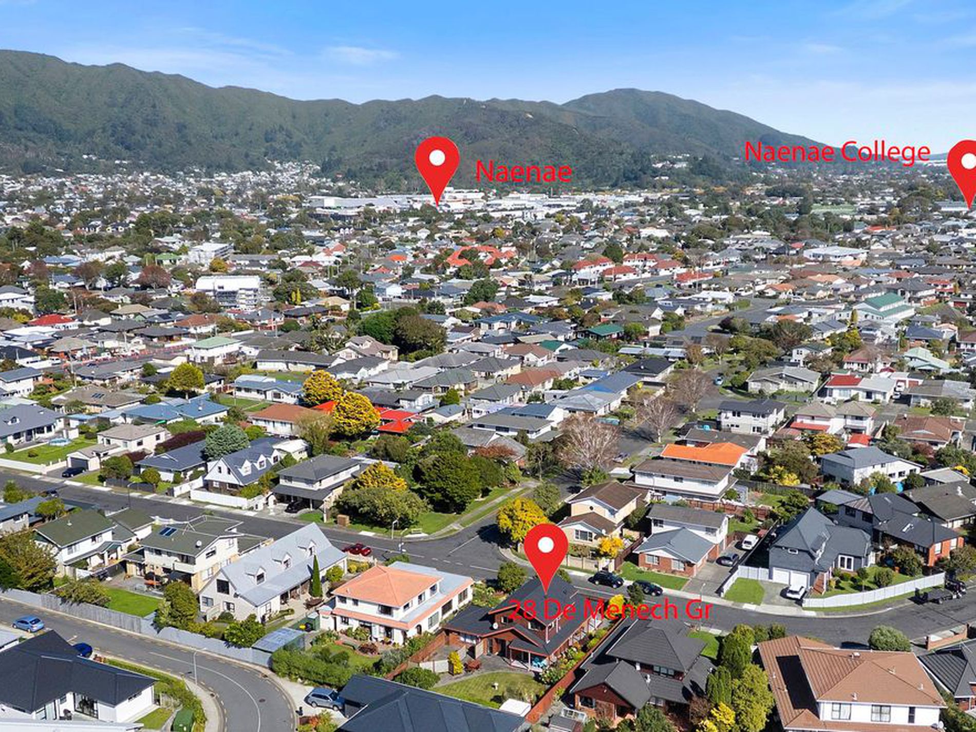 28 De Menech Grove, Avalon
