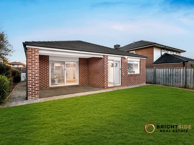 174 Wheelers Park Drive, Cranbourne North
