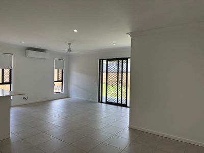 4 Leatherwood Street, Fernvale