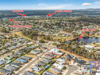 18 Ashbourne Way, Kangaroo Flat