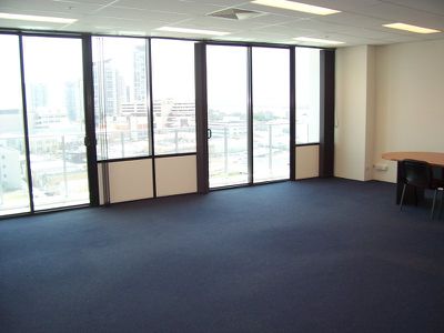 9  Lawson St , Southport