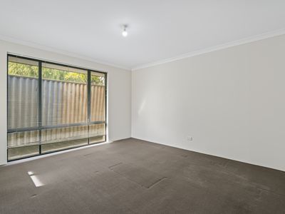 2 / 99 Manning Road, Manning