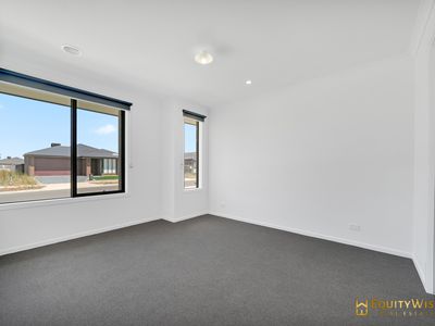 25 Pristine Drive, Wyndham Vale