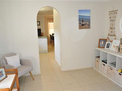 1 Honeysuckle Street, Forbes