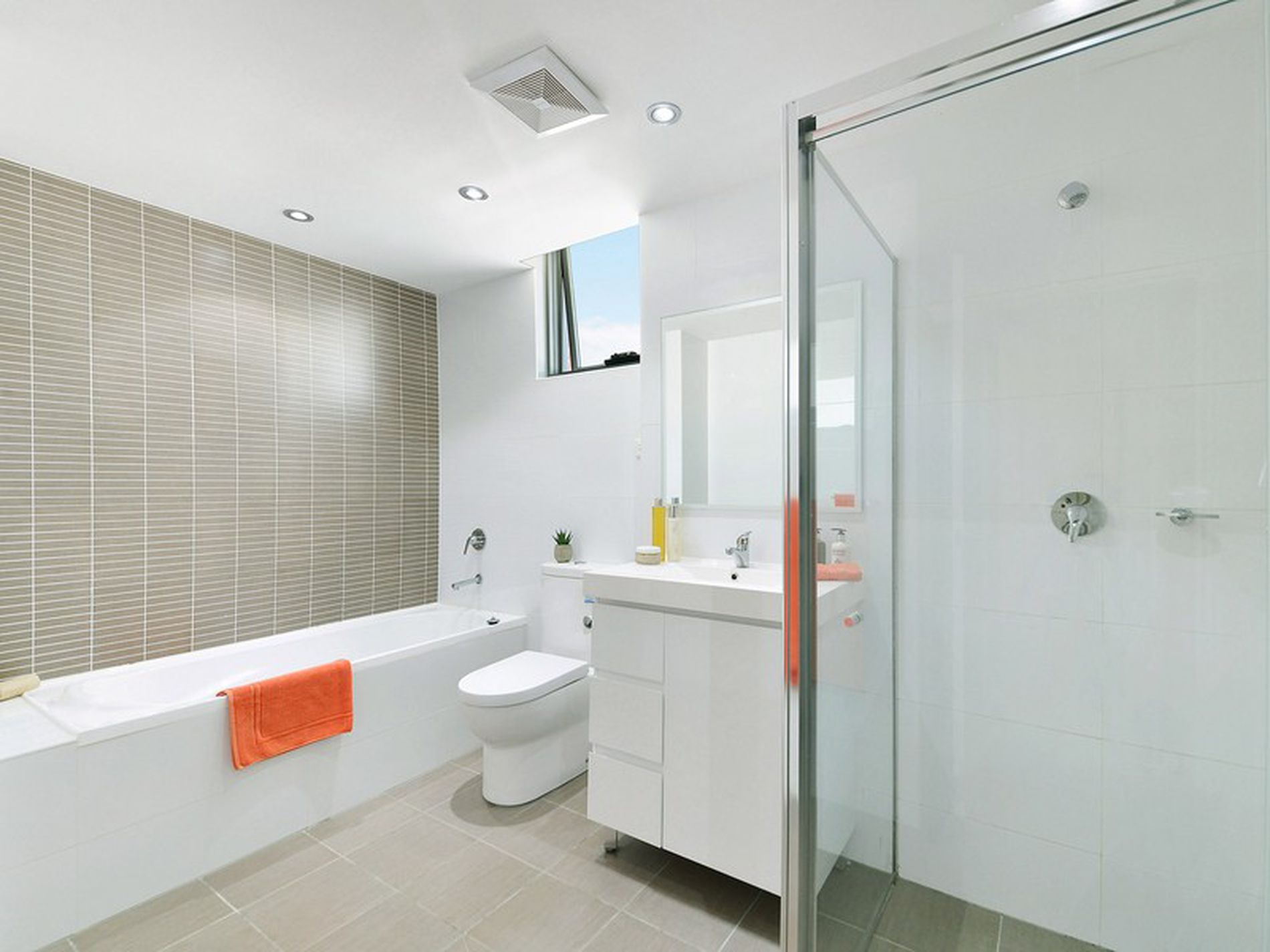 5601 / 42-44 Pemberton Street, Botany