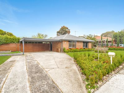 7 Jarrah Court, Narre Warren