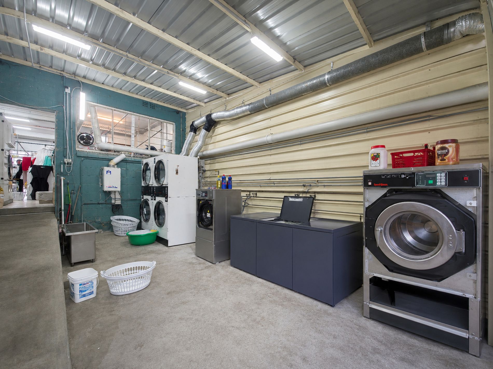 Shop 1 / 336 Barrenjoey Road, Newport