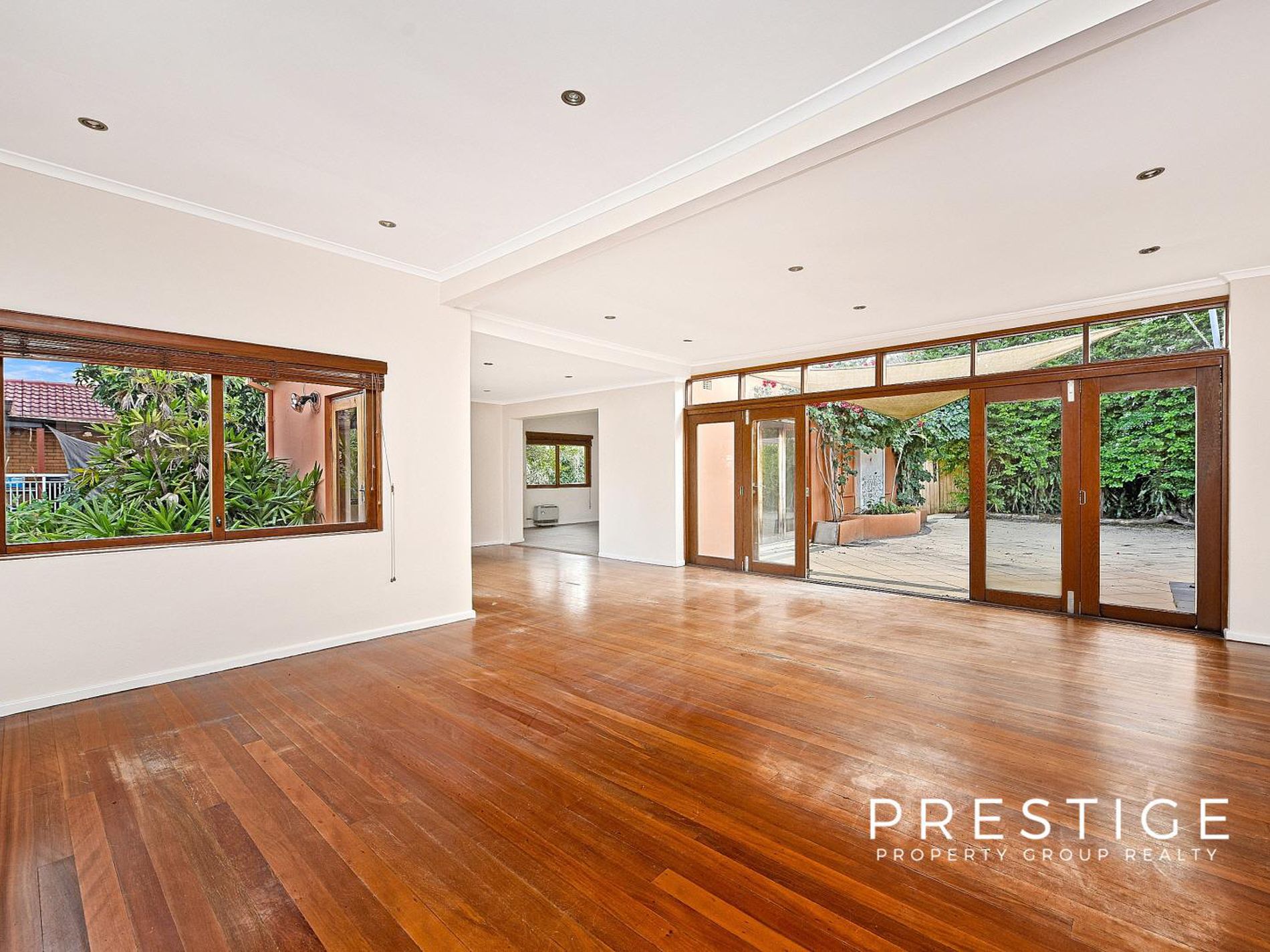13 short Street, Banksia