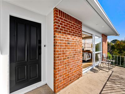 2/2 Seaview Road, Milford