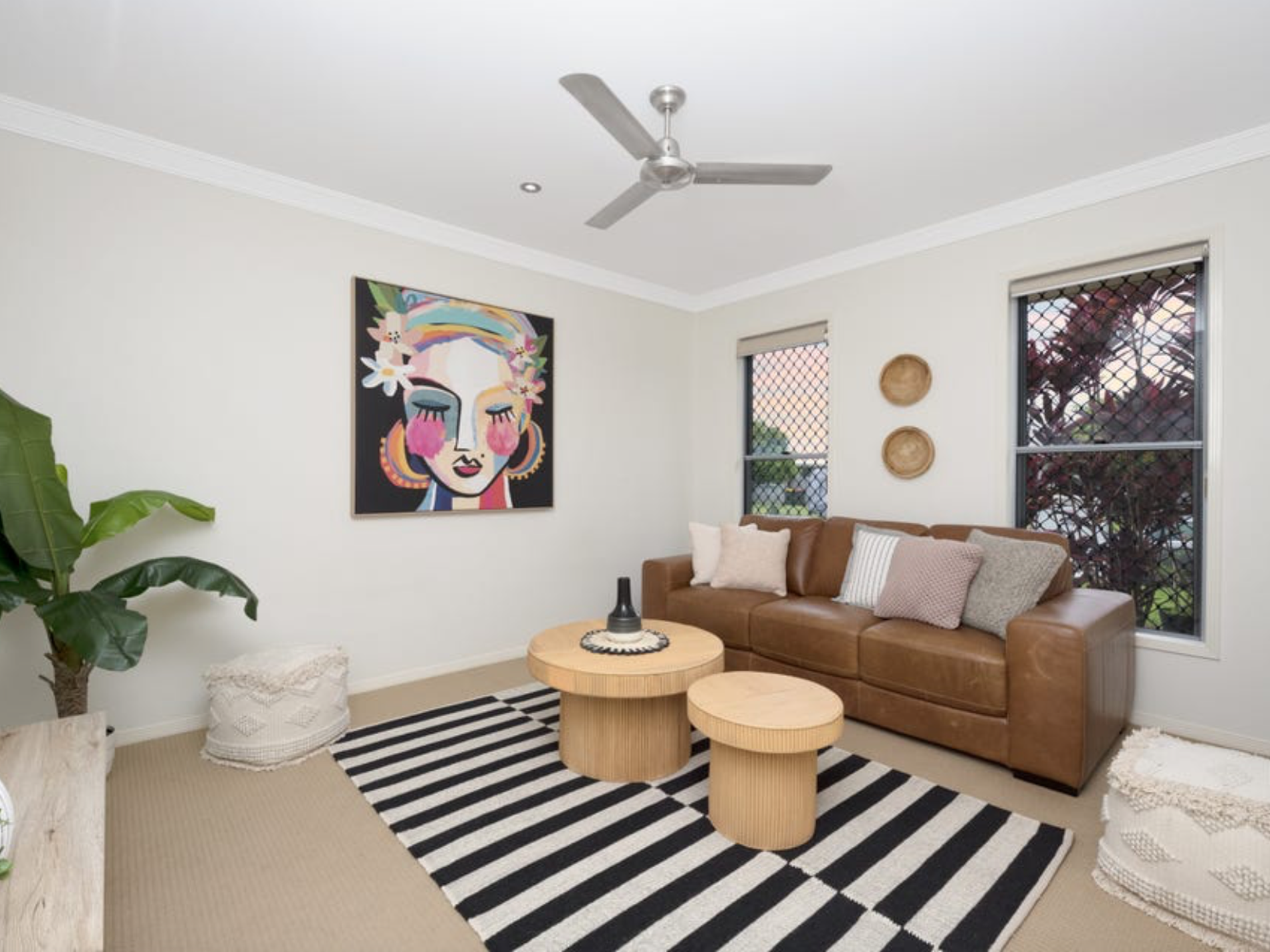 15 Stockton Elbow, Mount Louisa
