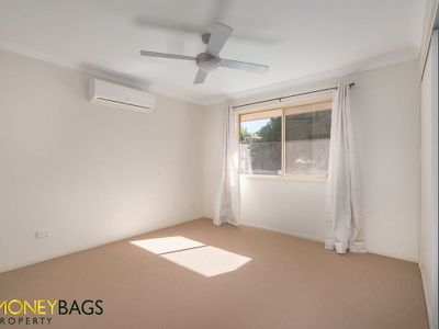 108 Haldham Crescent, Regents Park