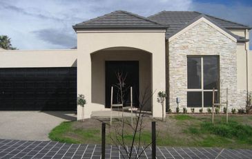 2 / 138 Greaves Road, Narre Warren South