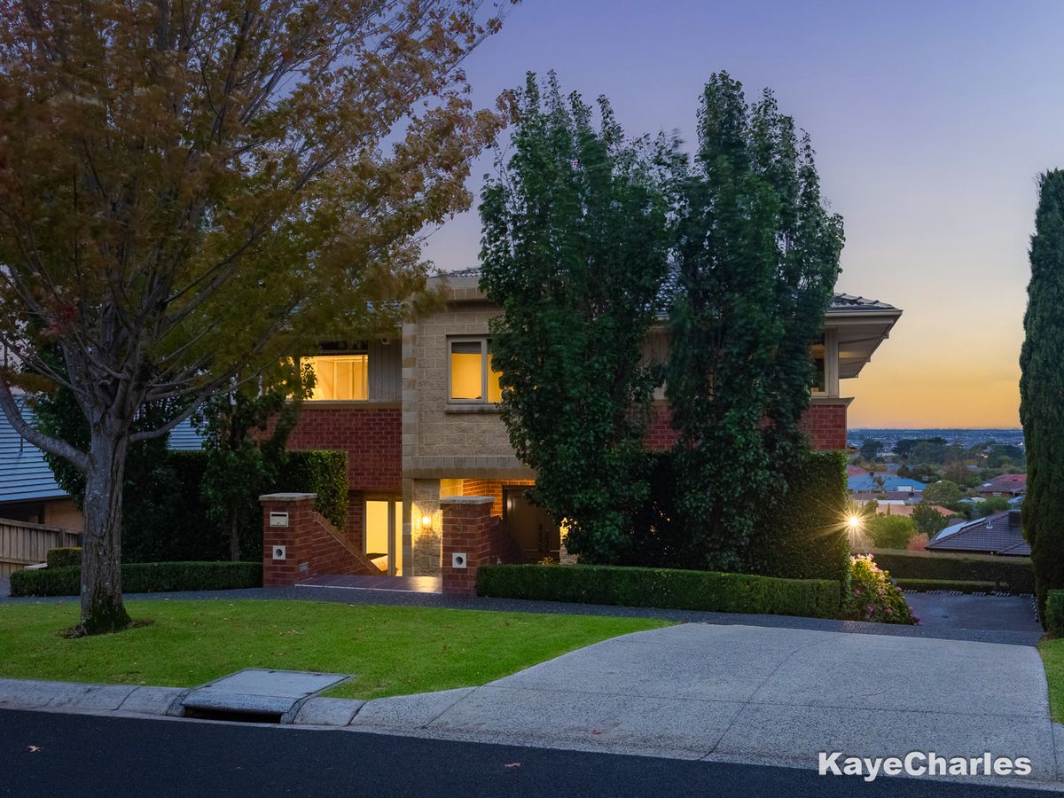 9 Royal Crescent, Beaconsfield