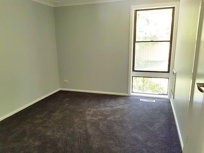 12 Medway St, Blayney