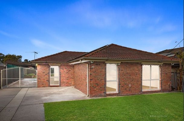42 Malmsbury Drive, Meadow Heights