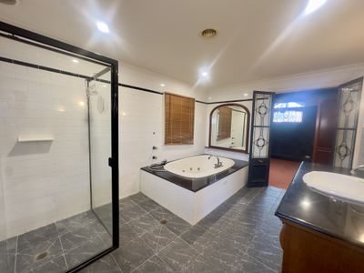 22 Garnet Road, Miranda