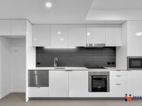607 / 10 Trinity Street, Fortitude Valley